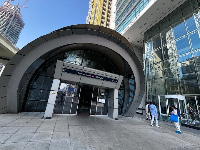 Emirates tower metro station4